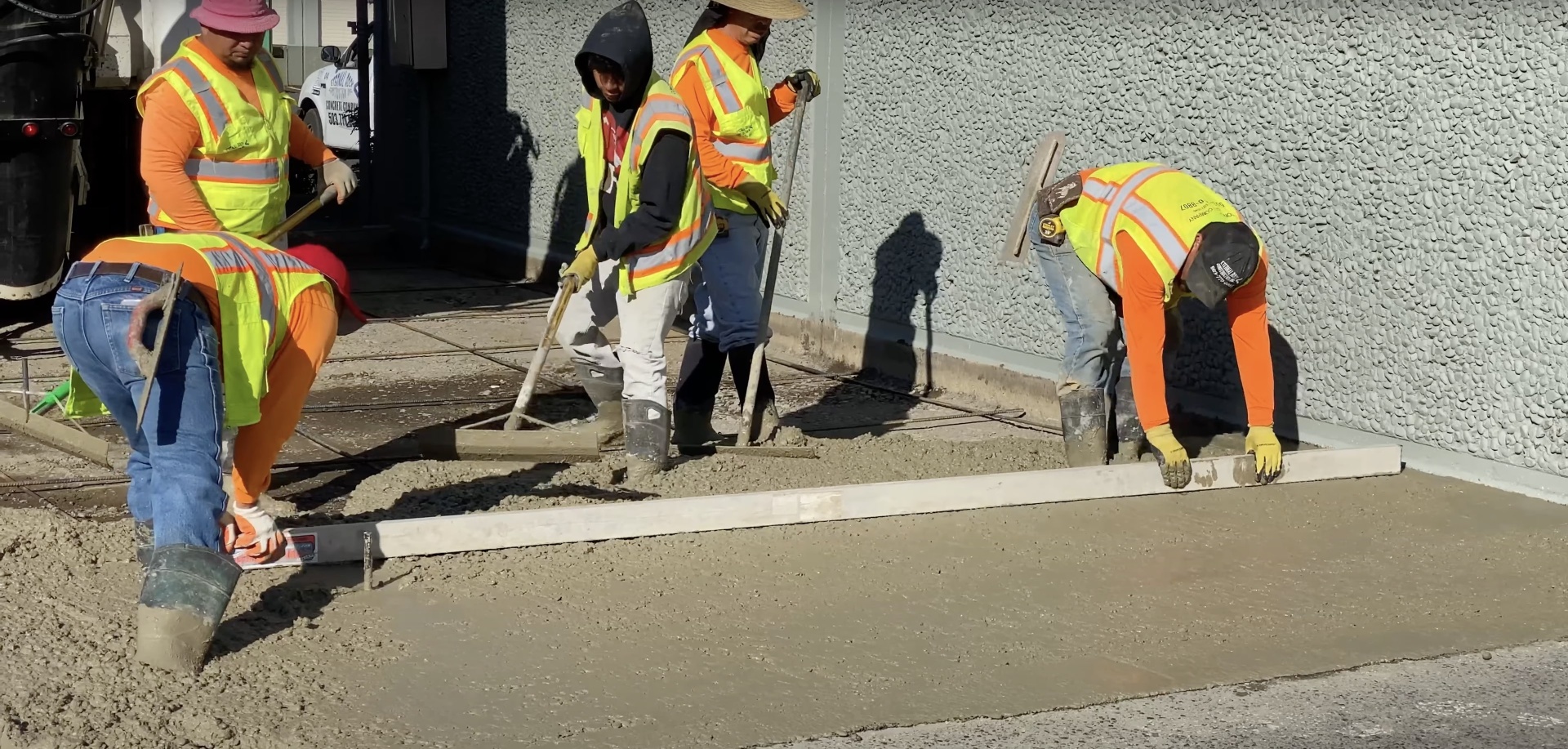 Expert concrete driveway installation services Professional concrete driveway construction and installation